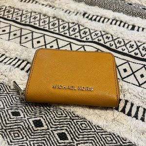 Michael Kors Compact Wallet - like new